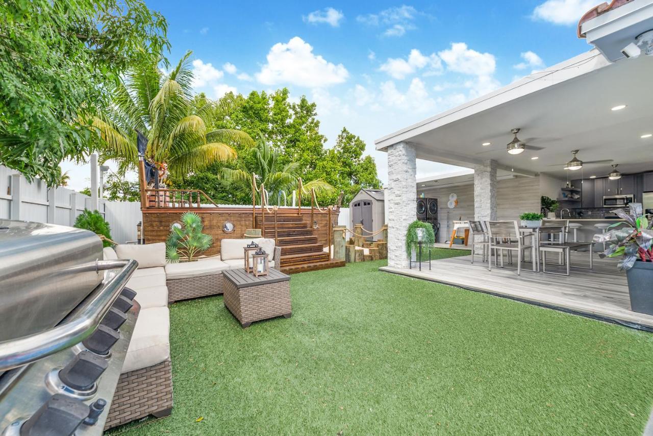 Casa vacanze Spacious 6br Pool, Bb Court & Near Airport L03 Miami